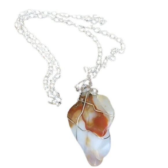 Handmade Agate Stone Pendant hand wrapped - Picture 4 of 5